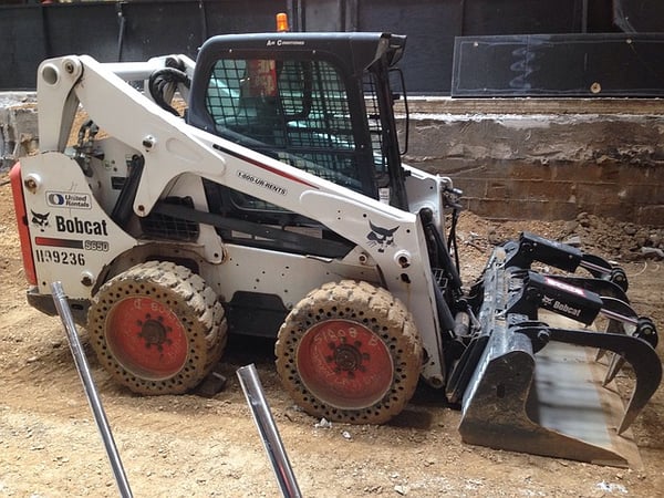 Buyer’s Guide To Skid Loaders For Demolition and Grading - skid loader