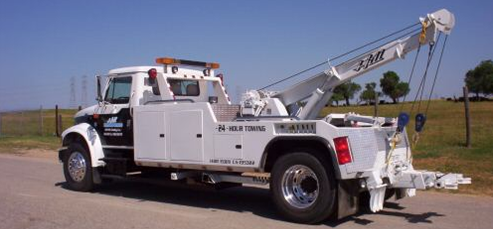 How a Tow Truck Loan Will Help Your Business Thrive